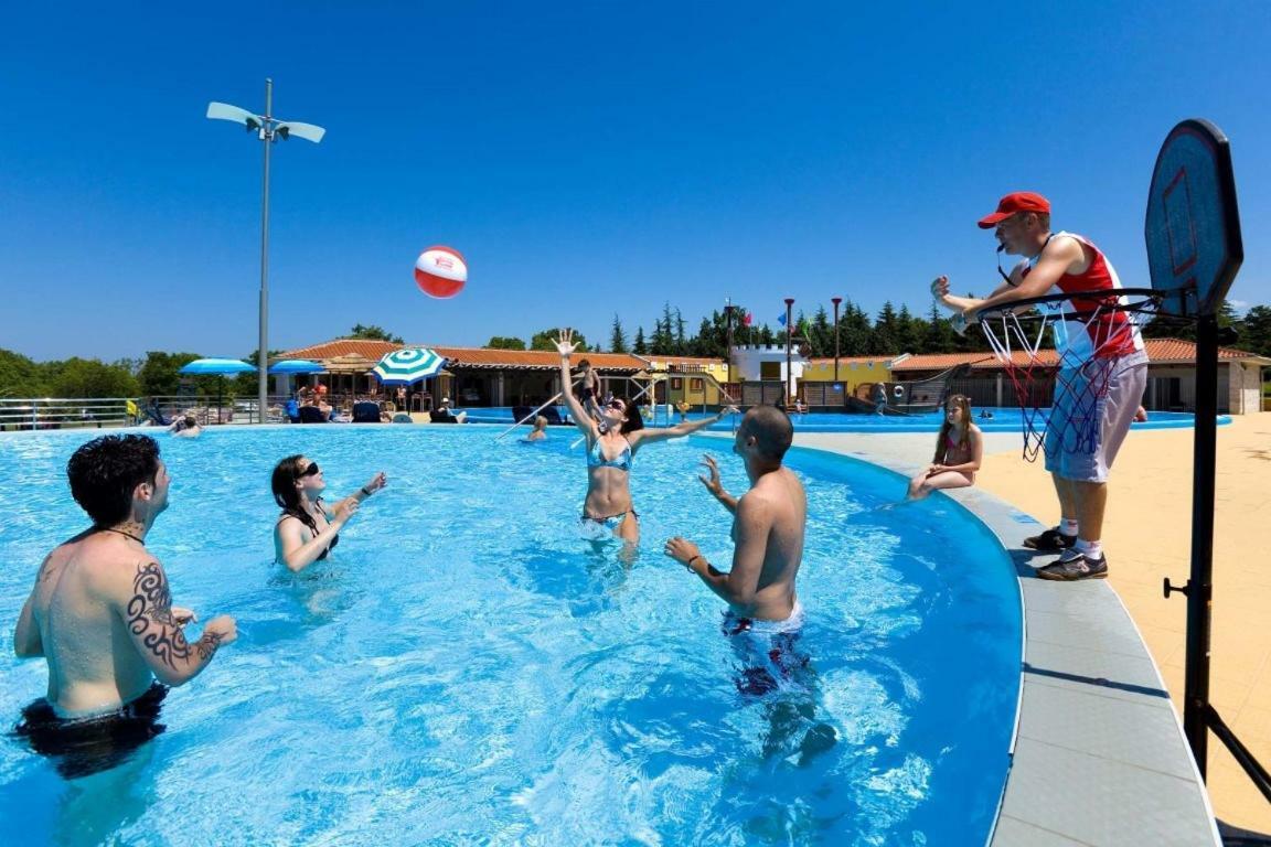 Panorama Mobile Homes In Camping Park Umag Exteriér fotografie