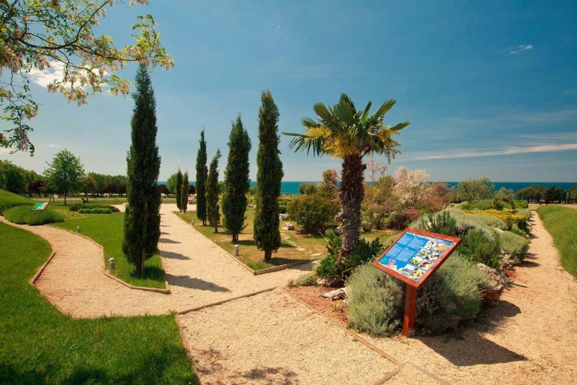 Panorama Mobile Homes In Camping Park Umag Exteriér fotografie